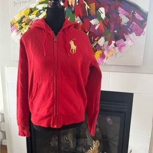 Ralph Lauren Red Hoodie with Gold Logo. Ptp 20” lenght 22,5”